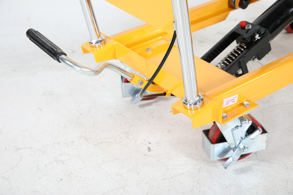 Lyftbord med fotpump SP 300 LB, 300kg