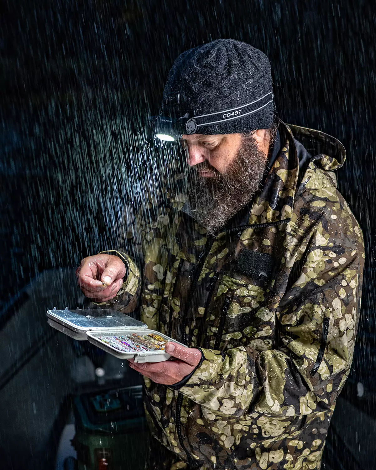 Pannlampa COAST WPH34R - 2000 lm / Vattentät / Laddbar