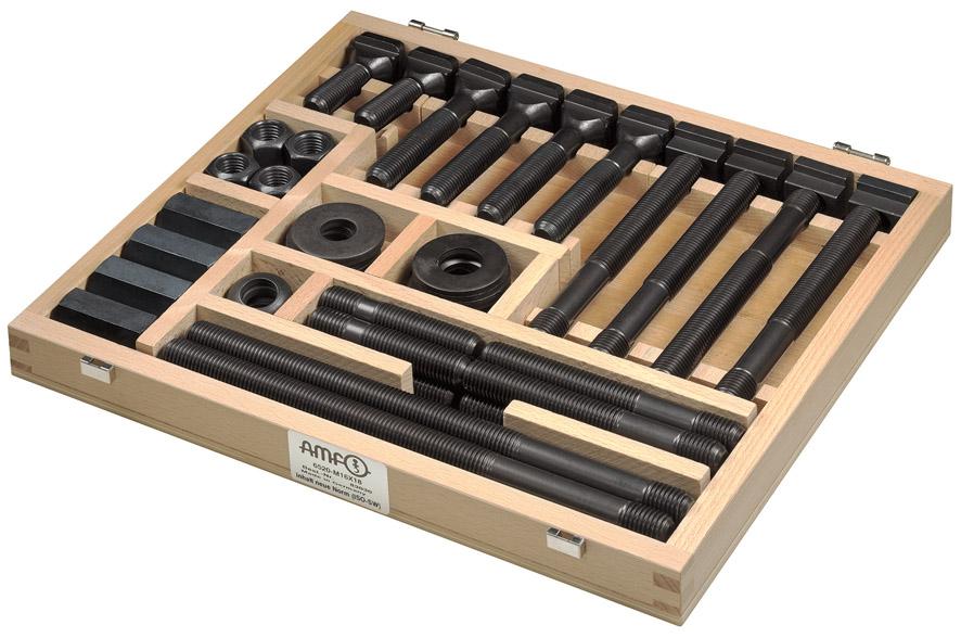 Spännskruvsats i träetui