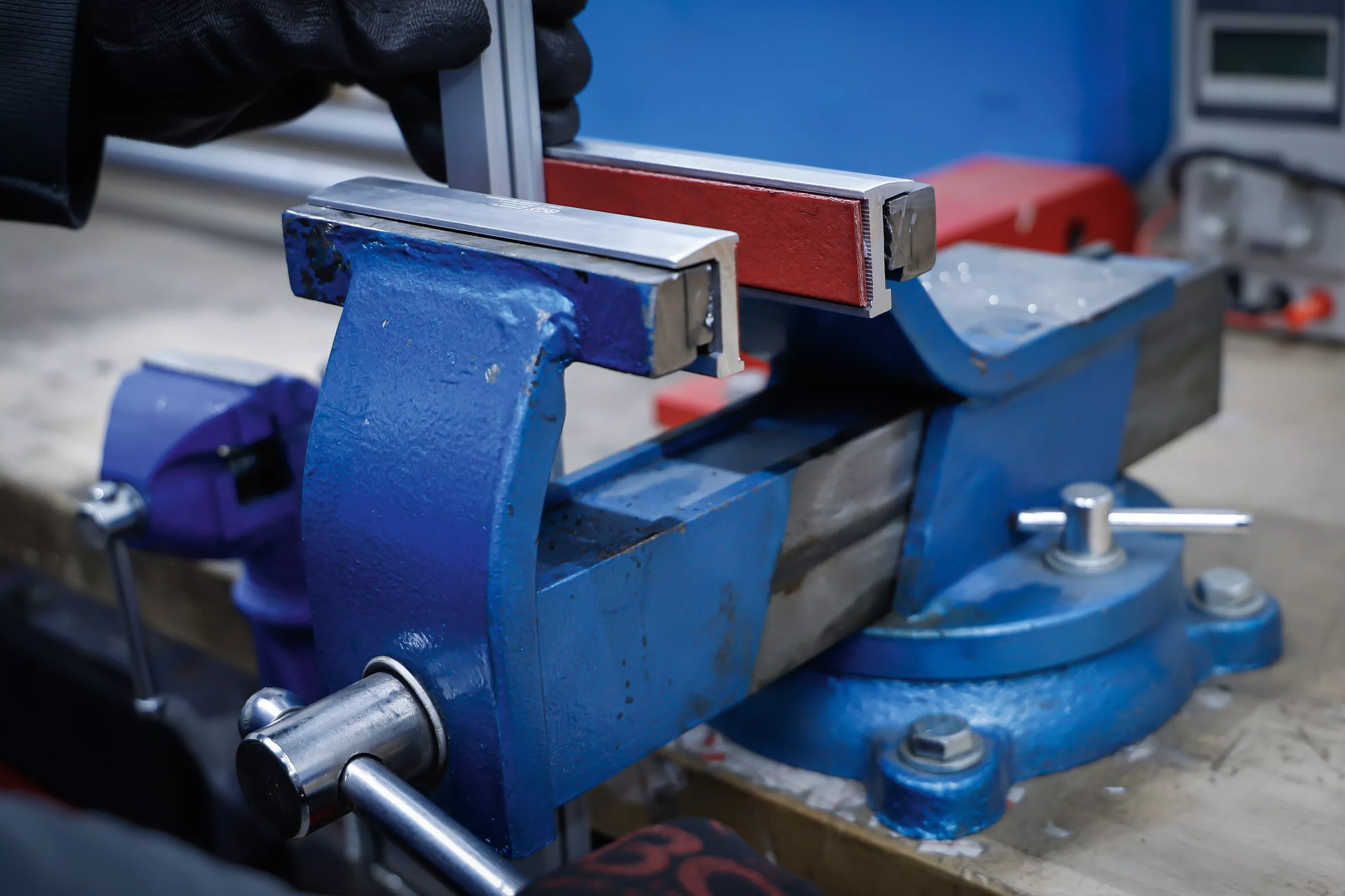 Skruvstycke-Skyddsbackar | Aluminium | Bredd 100 mm | 2 delar