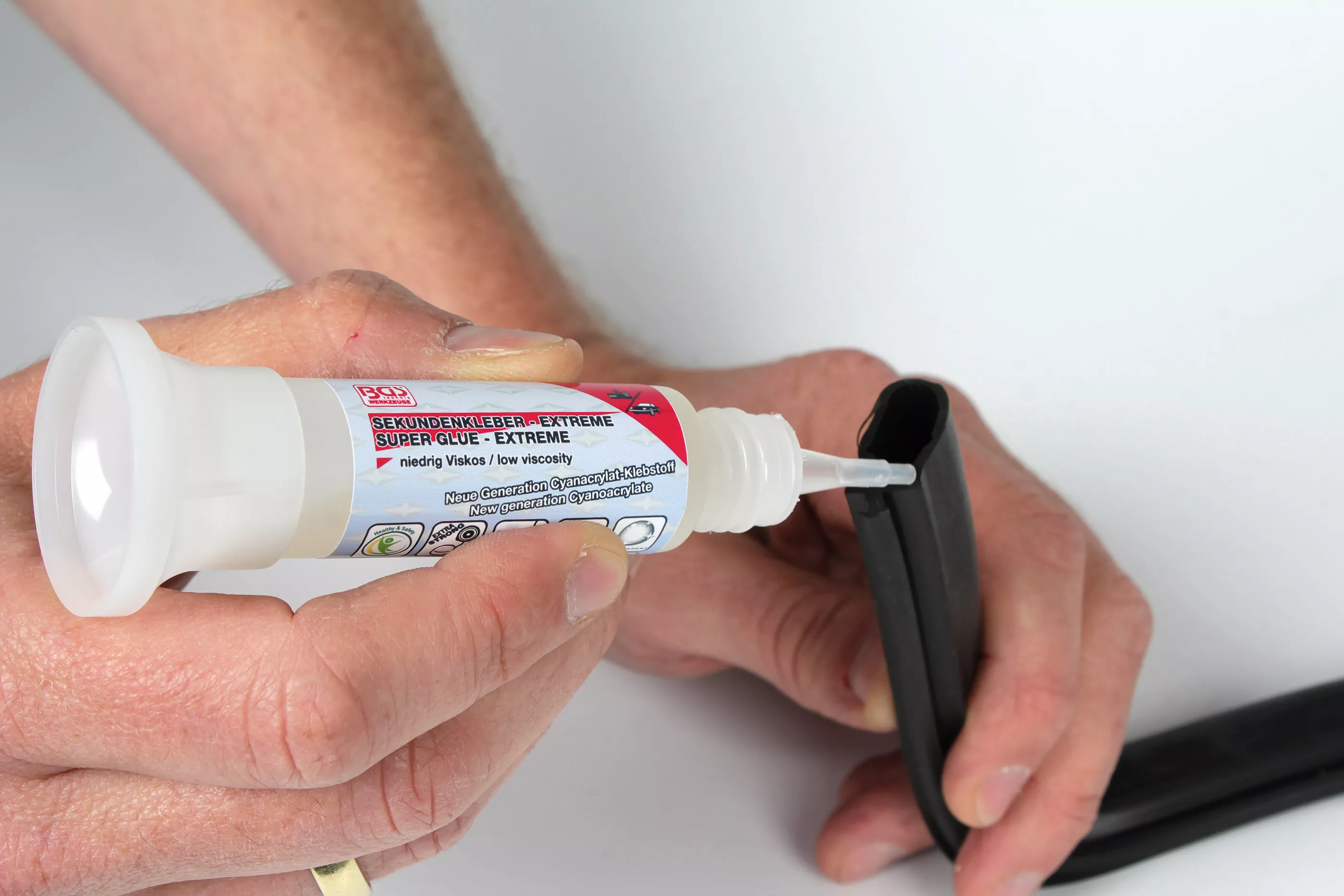 Sekundlim | Medelviskositet | Flaska med fot 25 g