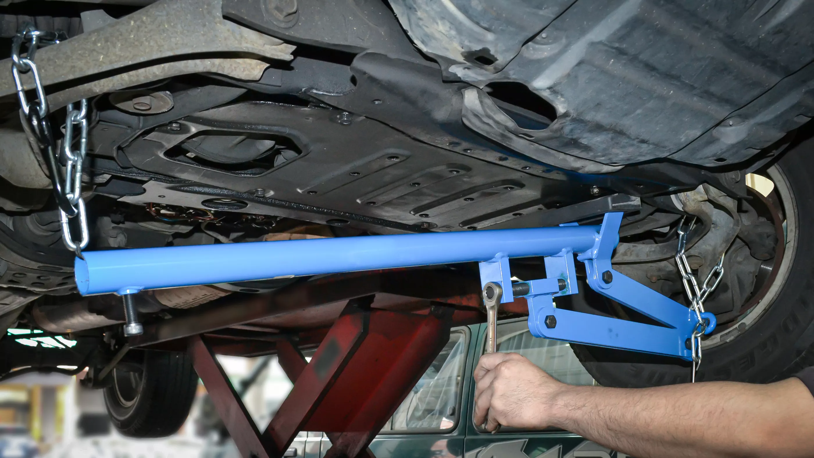 Lyftverktyg för tvärarm med | kedja