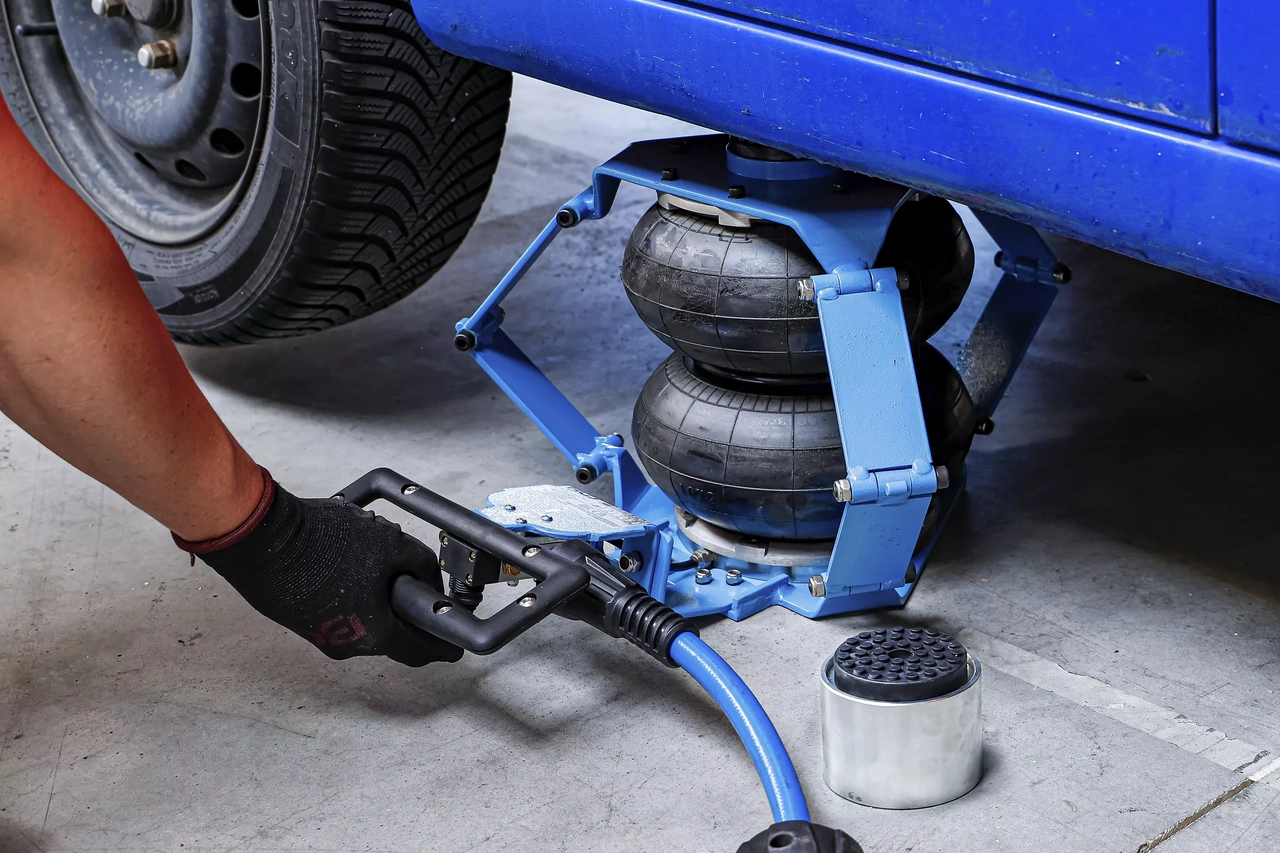 Pneumatisk ballongjack | max. 445 mm | 2000 kg