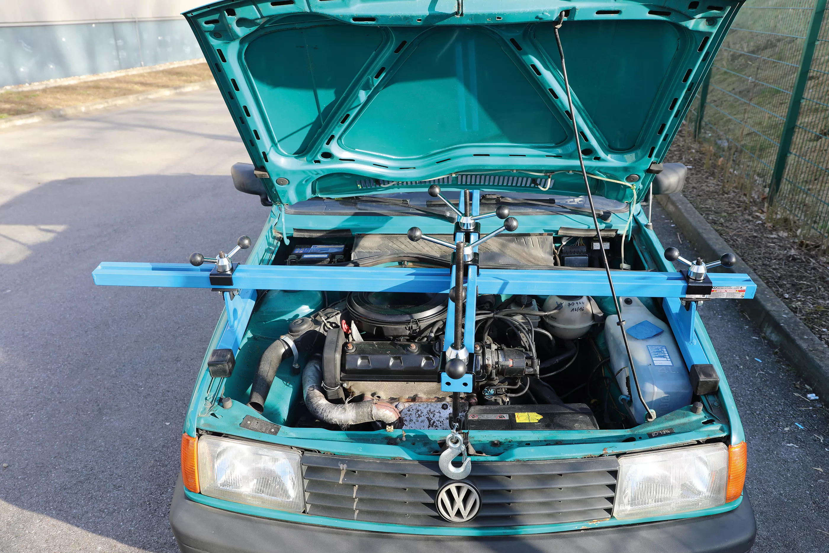 Motortravers med tvärbalk | 400 - 1400 mm | 500 kg