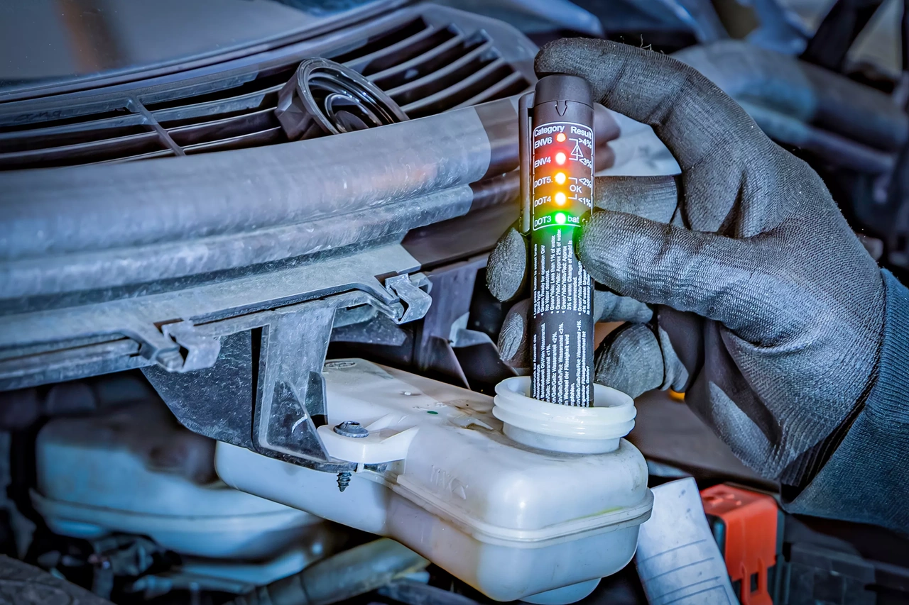 Bromsvätsketester | för DOT och ENV