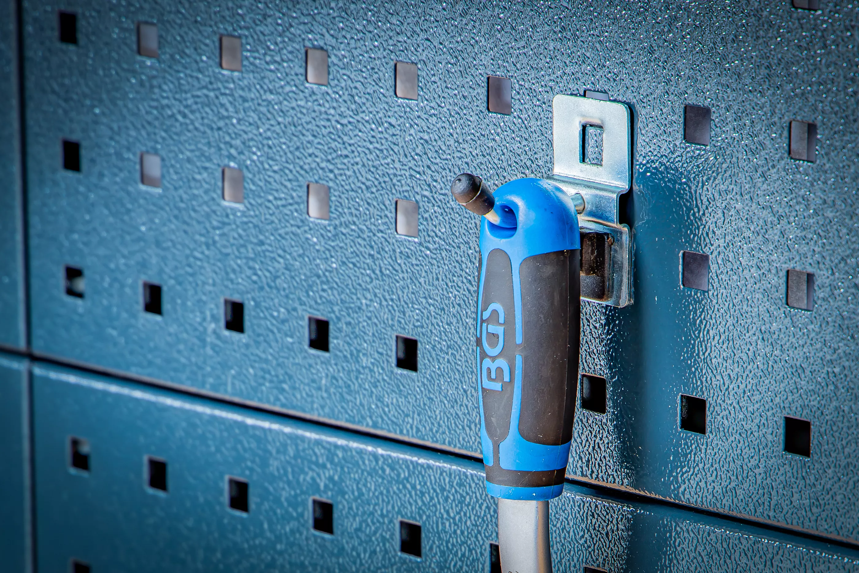 Enkelkrok-sats | 40 mm | För skåpvägg-system | 10 delar