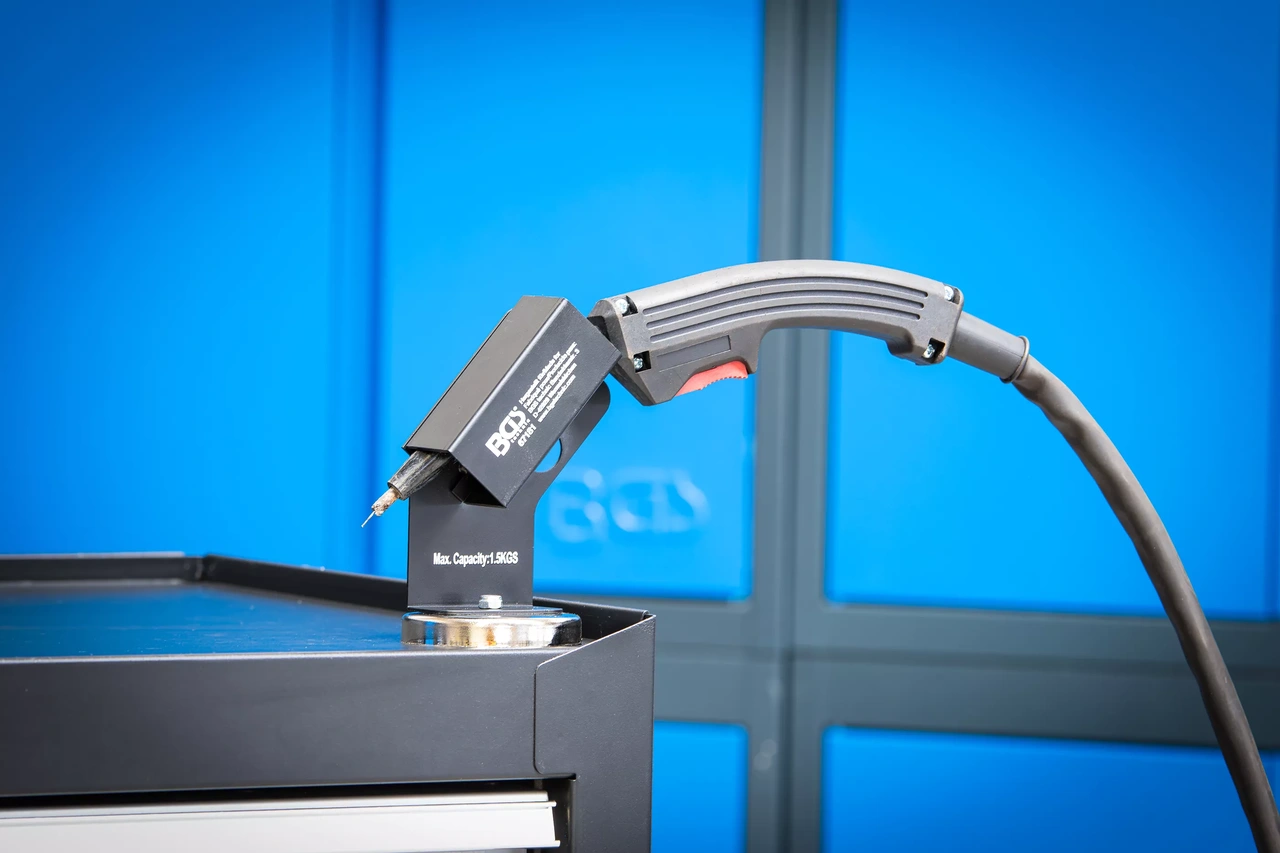 Magnetisk hållare | för svetsbrännare