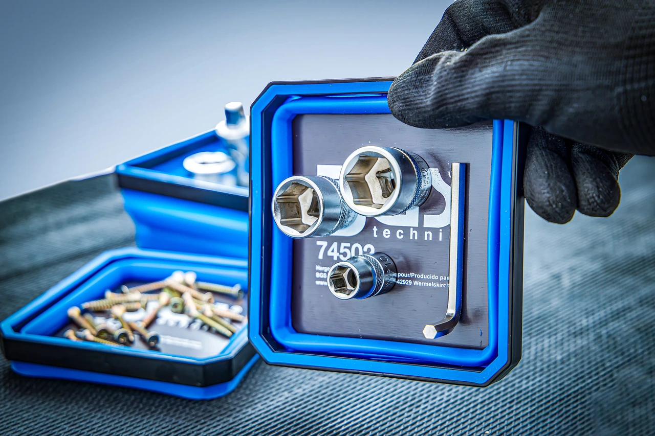 Magnet fodral set | Silikon | vikbar | 115 x 115 x 50 mm | 4 delar