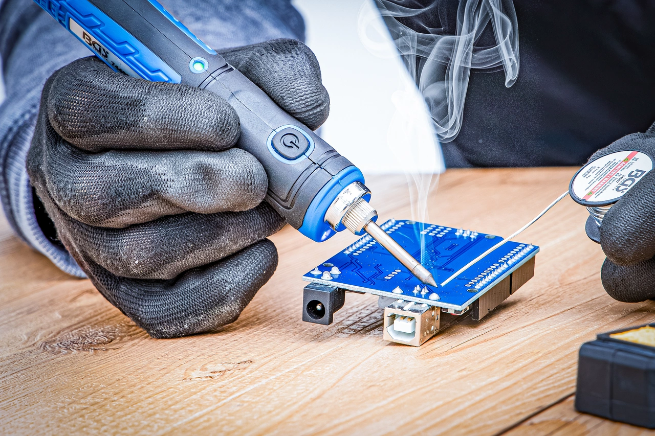 Sladdlös lödkolv | 8 W | med laddningsstation