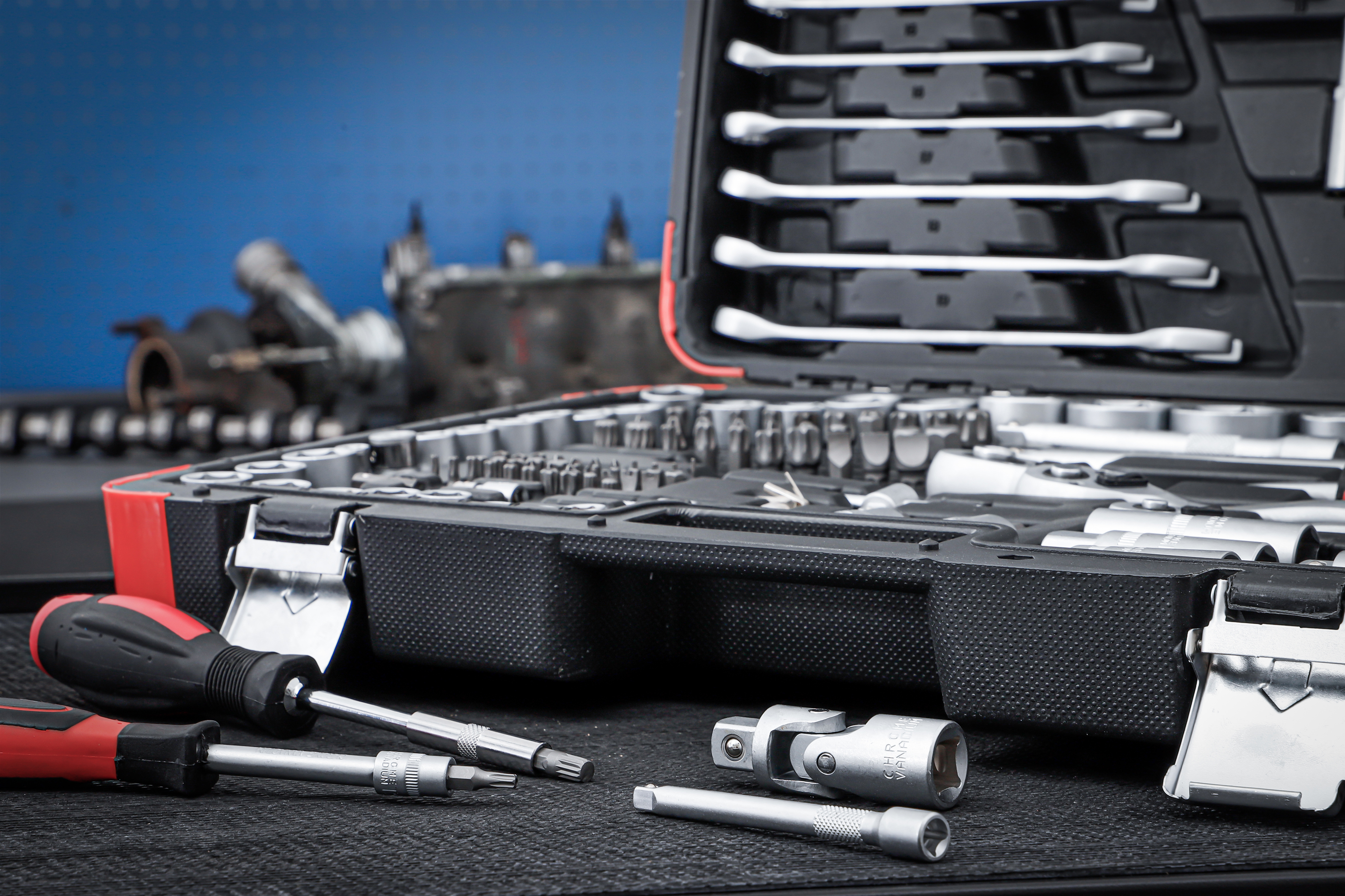 Hylsnyckel-sats | 6,3 mm (1/4") / 10 mm (3/8") / 12,5 mm (1/2") | 216 delar