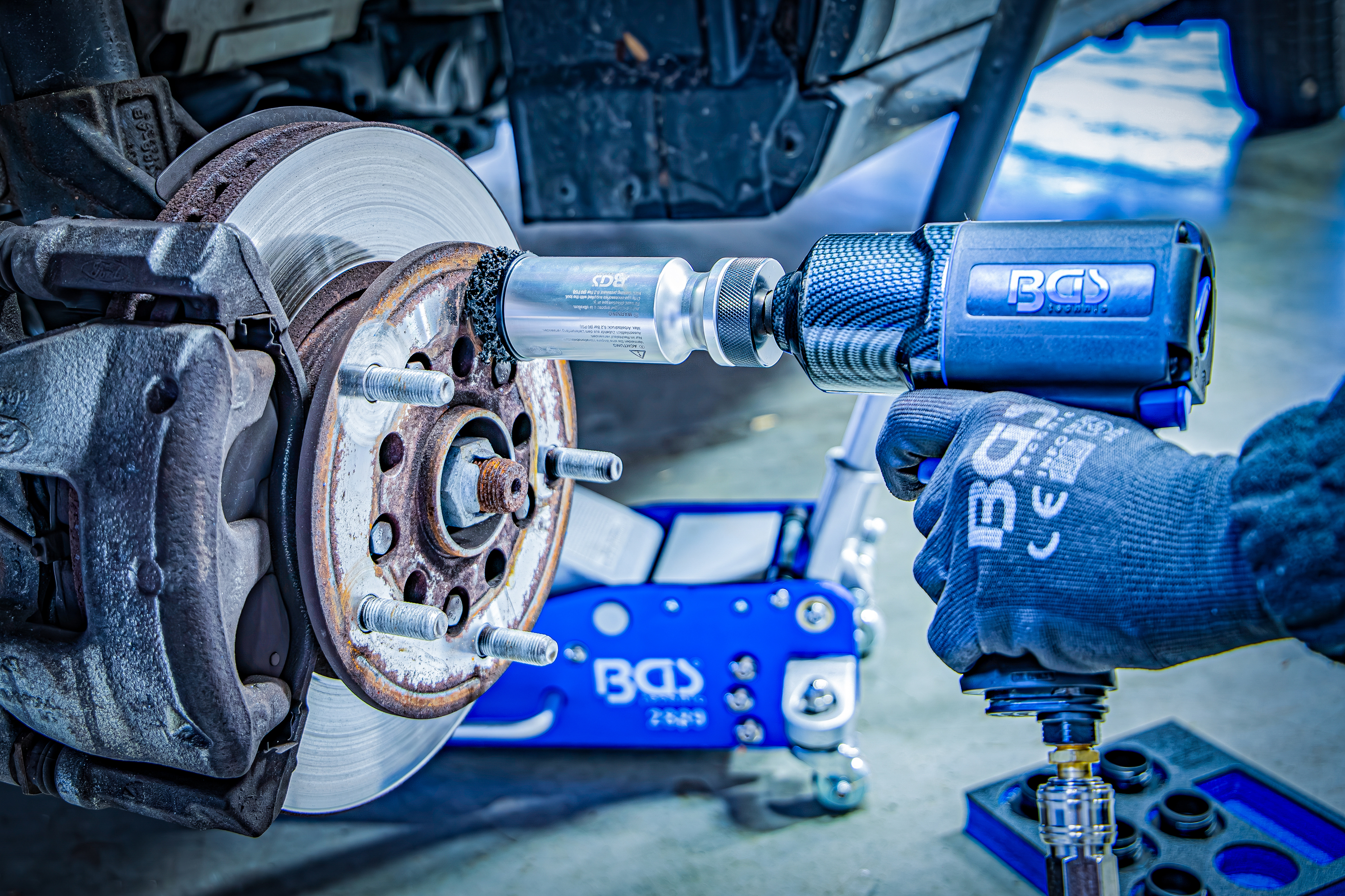 Verkstadsvagninlägg 1/6: Hjulnavsslip-sats | för pinnbultar eller hjulmutterbultar | 7 delar