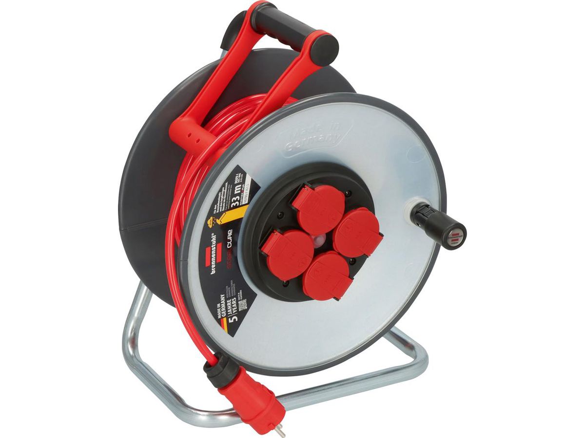 Kabelvinda stål Proffesional 4-uttag 33m PU H07BQ-F3G1,5 IP44