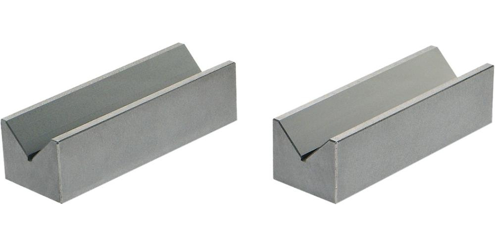 V-Block, Par, Q1